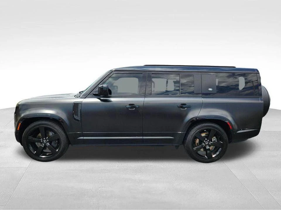2024 Land Rover Defender L663 - Image 11 of 12