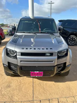 2024 Land Rover Defender 130 X-Dynamic SE