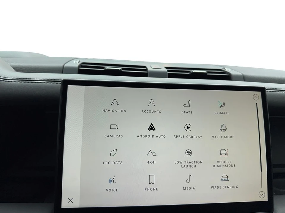 2024 Land Rover Defender L663 - Image 25 of 31