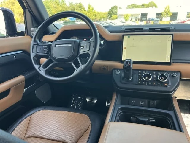 2024 Land Rover Defender L663 - Image 14 of 17