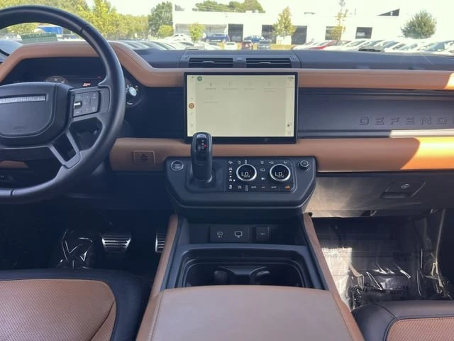 2024 Land Rover Defender L663 - Image 13 of 17
