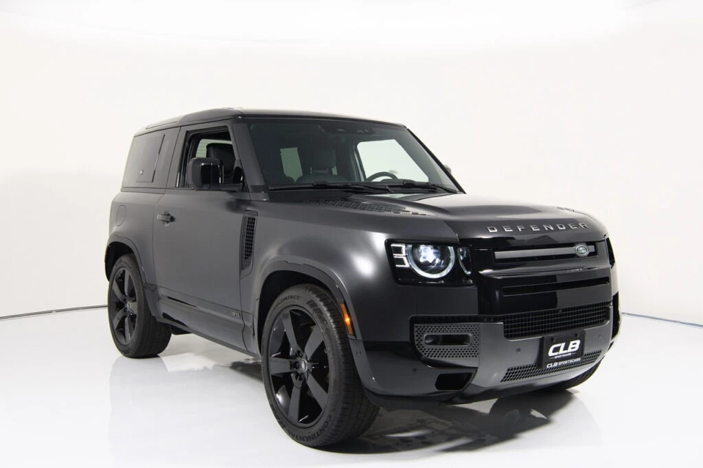 2024 Land Rover Defender V8 - Image 2 of 31