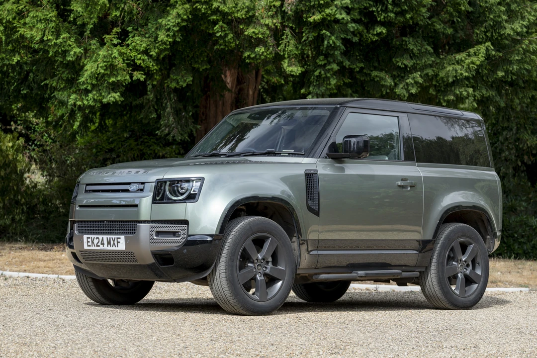 2024 Land Rover Defender L663 - Image 31 of 31