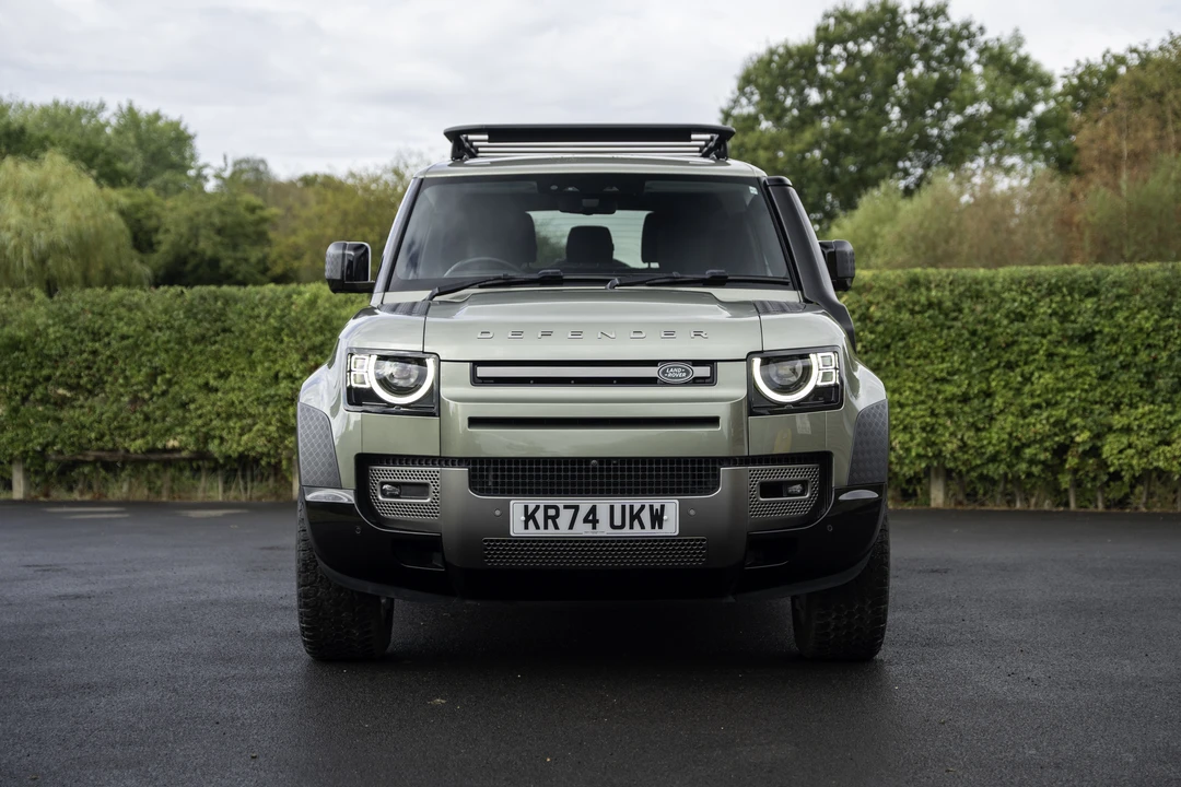 2024 Land Rover Defender L663 - Image 2 of 31