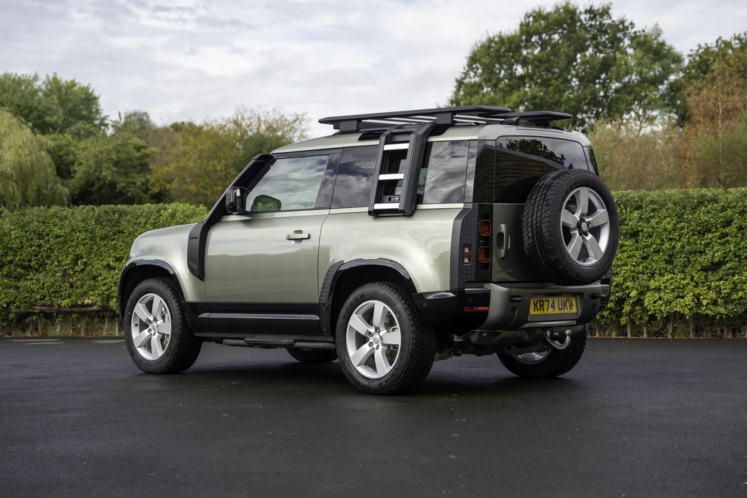 2024 Land Rover Defender L663 - Image 7 of 31
