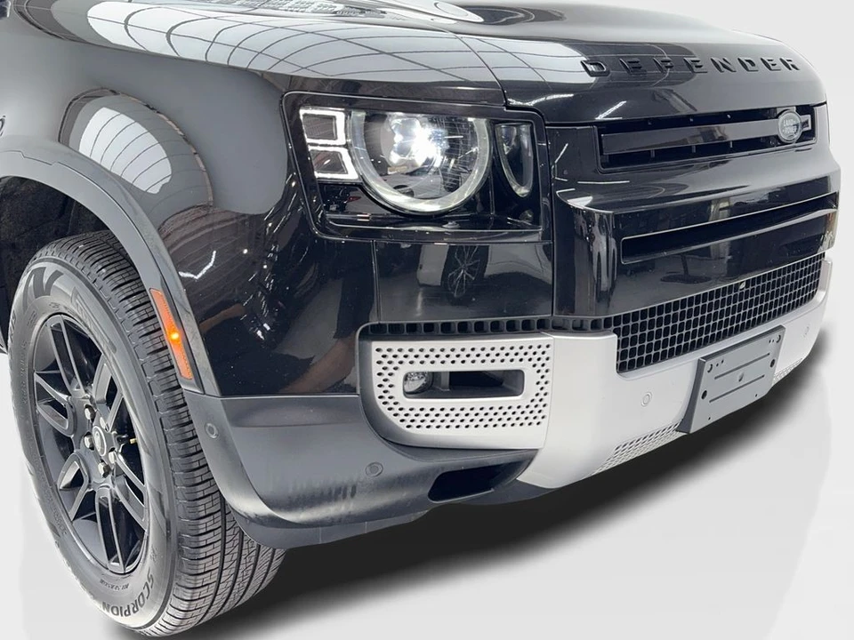 2024 Land Rover Defender L663 - Image 3 of 21