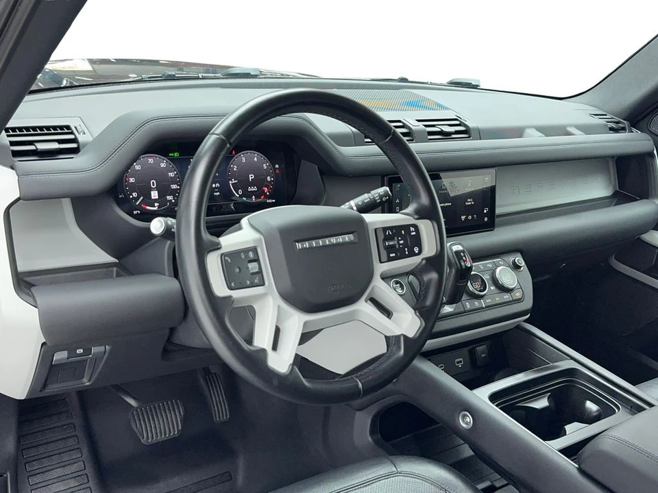 2024 Land Rover Defender L663 - Image 10 of 21