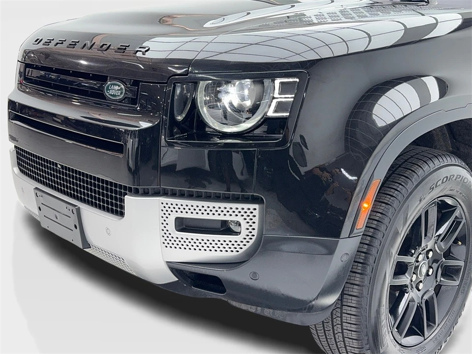 2024 Land Rover Defender L663 - Image 5 of 12