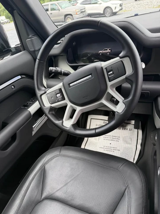 2024 Land Rover Defender L663 - Image 6 of 11