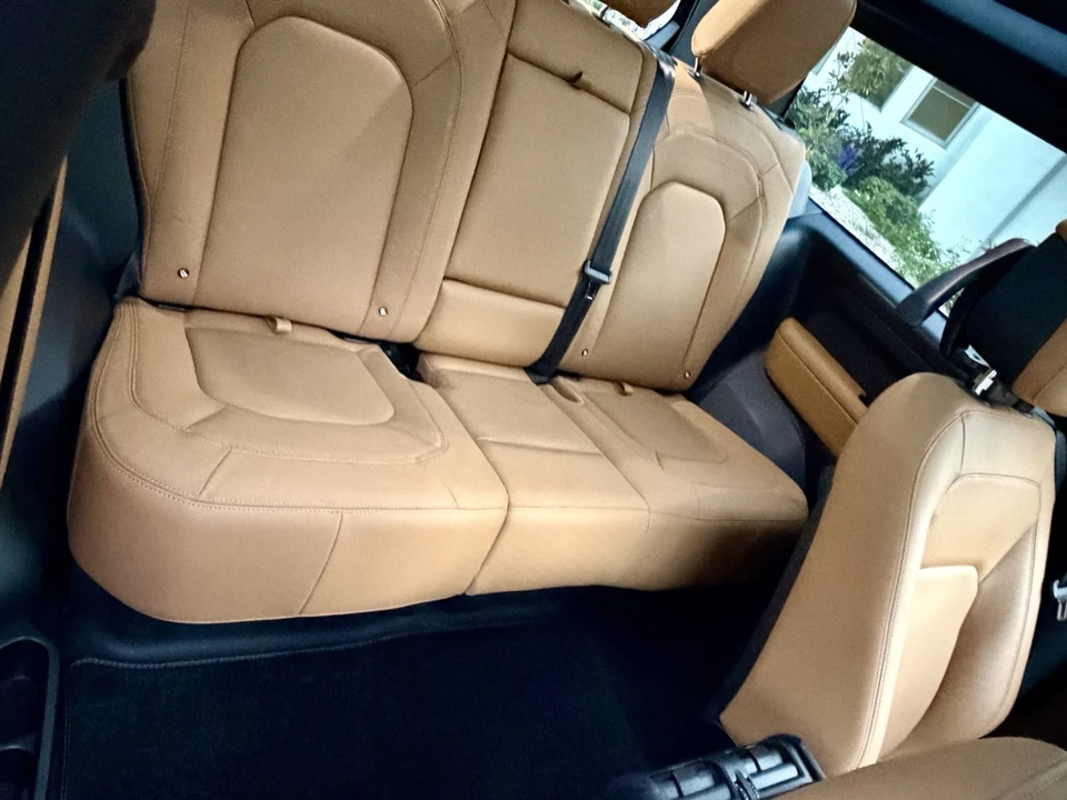 2024 Land Rover Defender L663 - Image 12 of 13