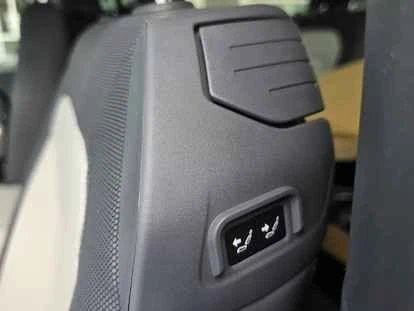 2024 Land Rover Defender L663 - Image 14 of 20