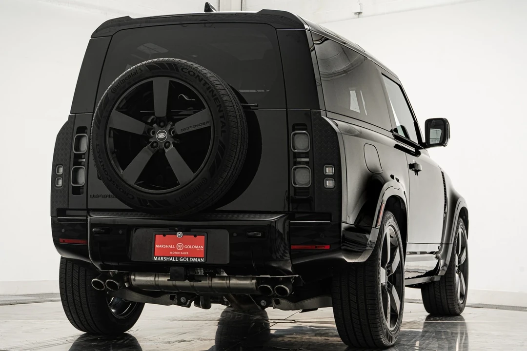 2024 Land Rover Defender L663 - Image 9 of 21