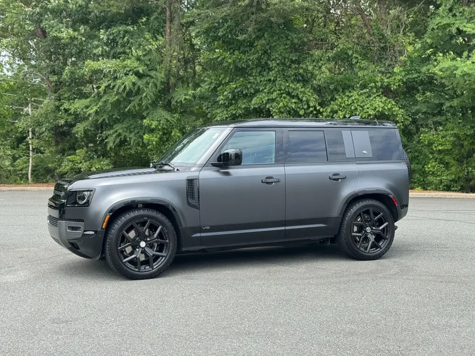 2024 Land Rover Defender L663 - Image 2 of 7