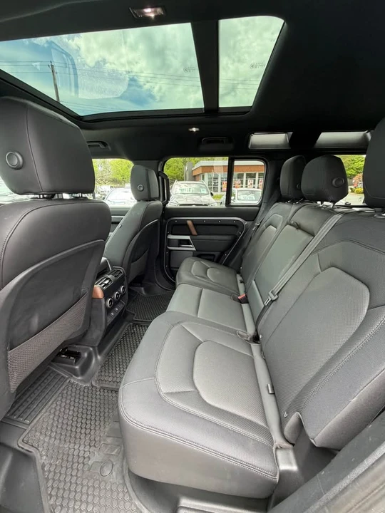 2024 Land Rover Defender L663 - Image 8 of 13