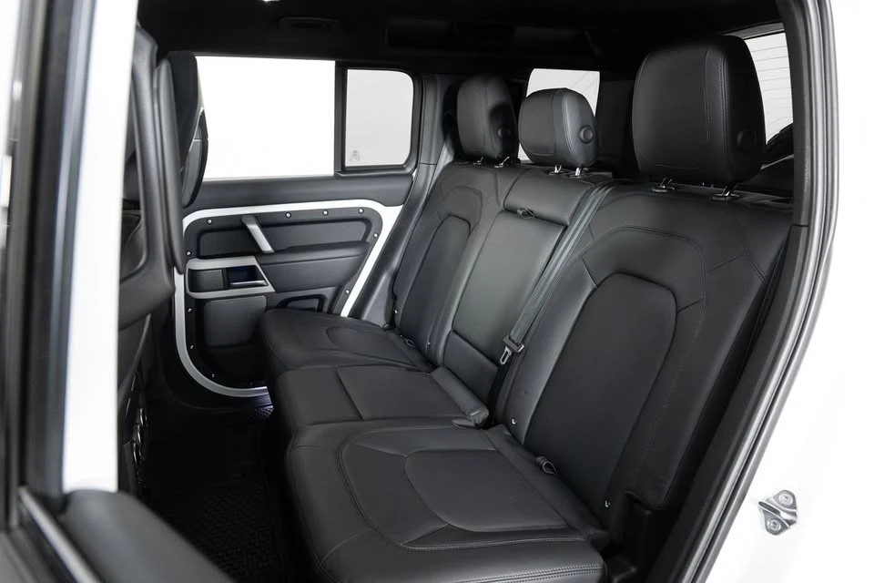 2024 Land Rover Defender L663 - Image 16 of 20