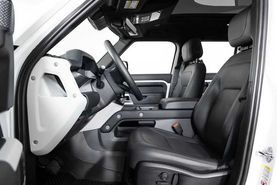 2024 Land Rover Defender L663 - Image 13 of 20