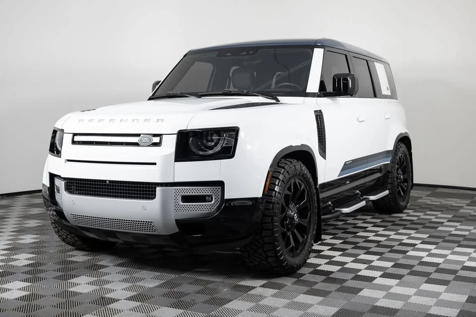 2024 Land Rover Defender L663 - Image 2 of 20