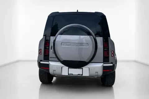 2024 Land Rover Defender L663 - Image 5 of 7