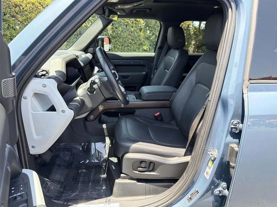 2024 Land Rover Defender L663 - Image 10 of 20