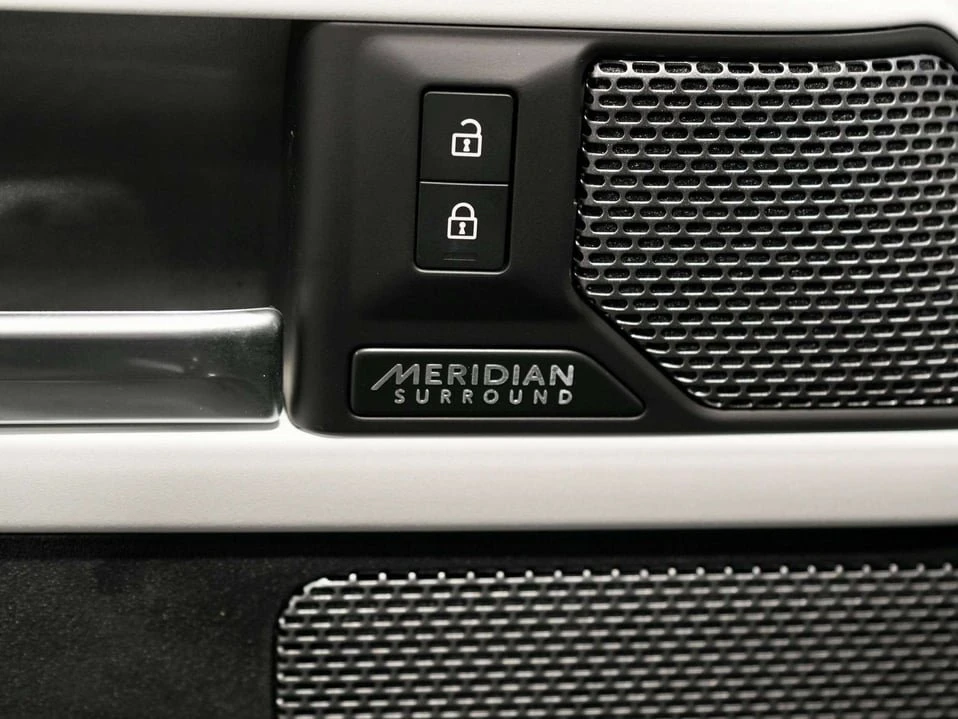 2024 Land Rover Defender L663 - Image 20 of 20