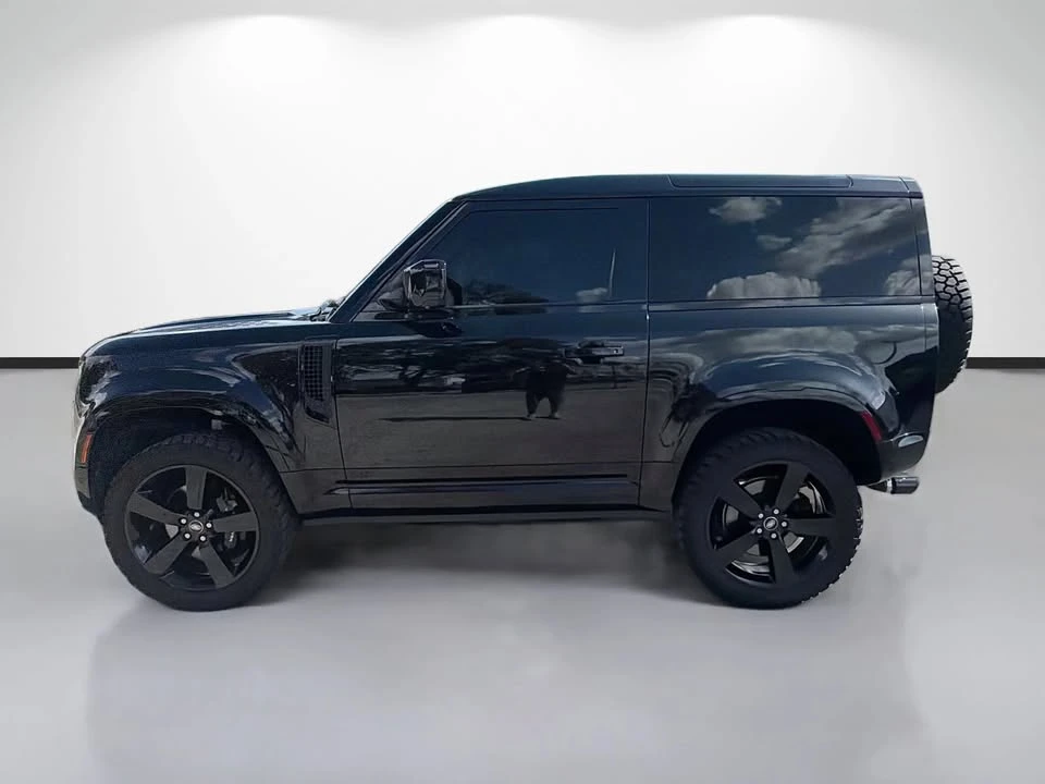 2024 Land Rover Defender V8 - Image 6 of 20