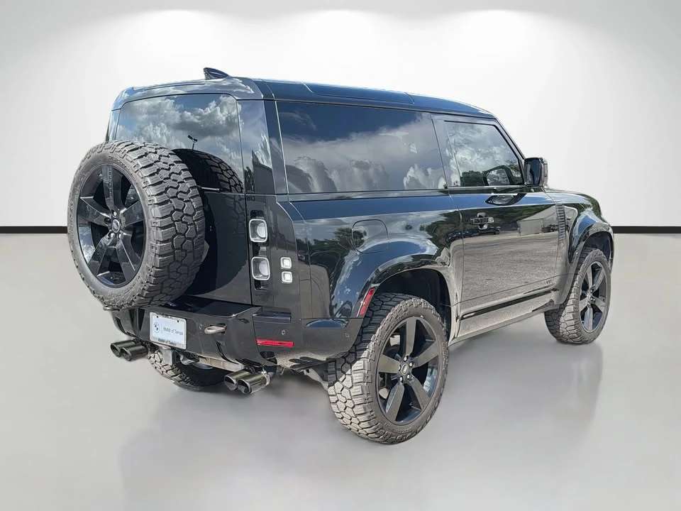 2024 Land Rover Defender V8 - Image 3 of 20