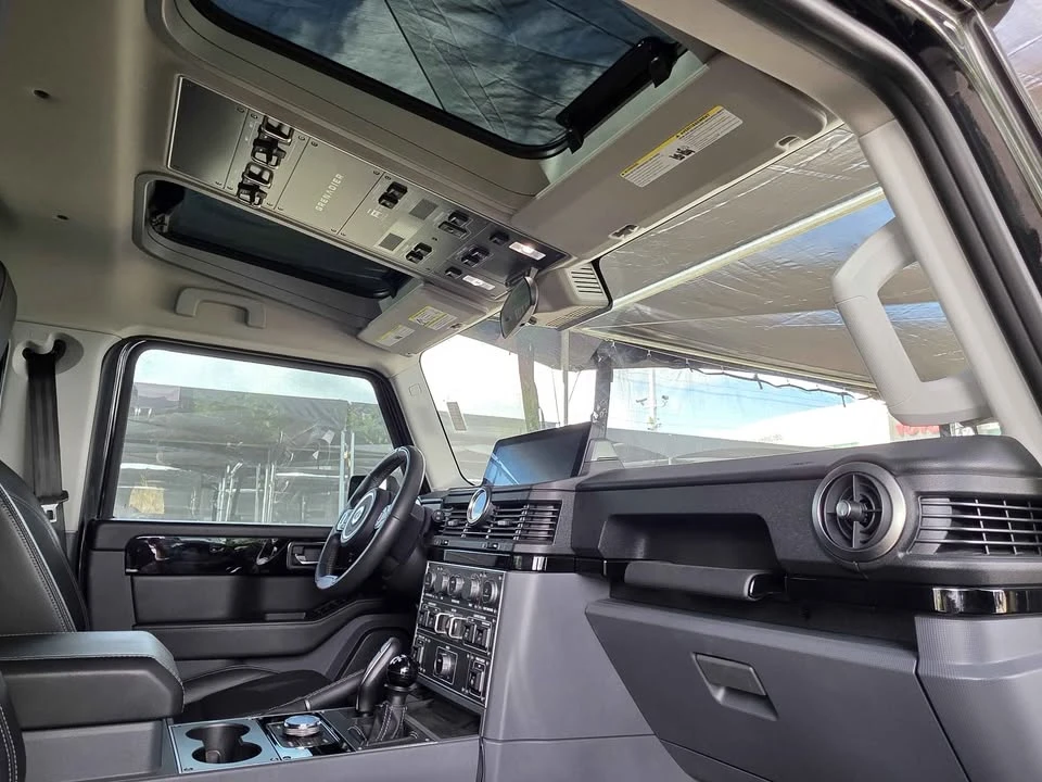 2024 Land Rover Defender L663 - Image 17 of 20