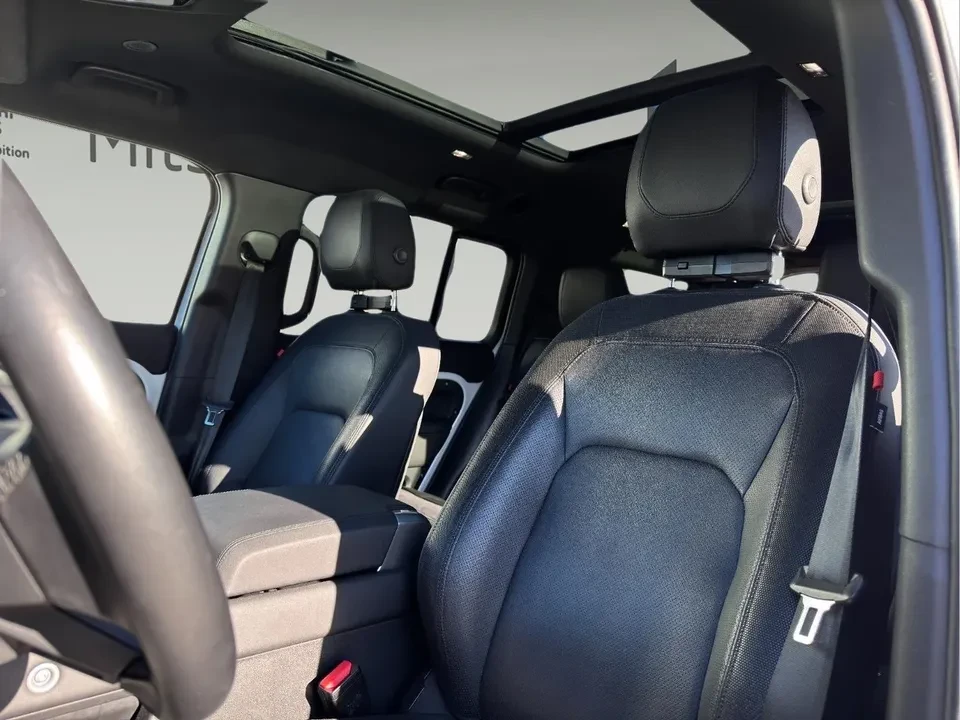 2024 Land Rover Defender L663 - Image 11 of 20