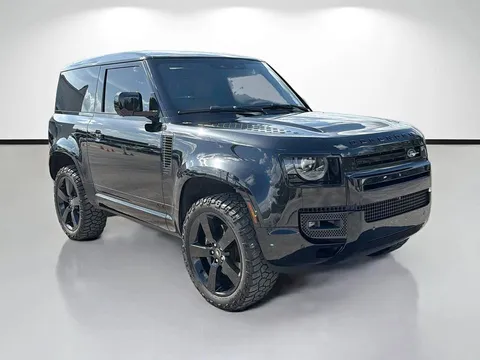 2024 Land Rover Defender V8