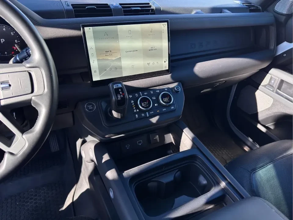 2024 Land Rover Defender L663 - Image 14 of 20