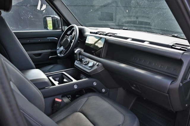 2024 Land Rover Defender L663 - Image 13 of 20