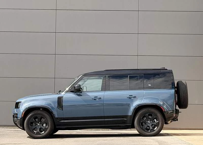 2024 Land Rover Defender L663 - Image 3 of 20