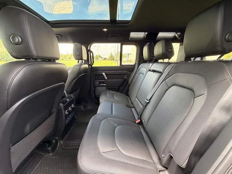 2024 Land Rover Defender L663 - Image 16 of 20