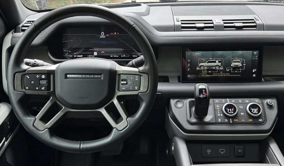 2024 Land Rover Defender L663 - Image 17 of 20