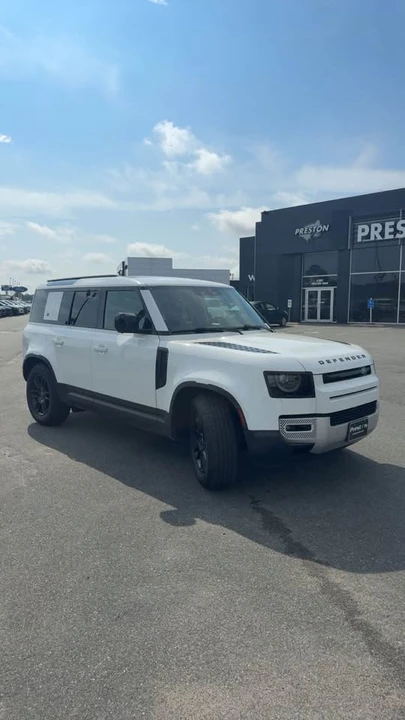 2024 Land Rover Defender L663 - Image 5 of 14