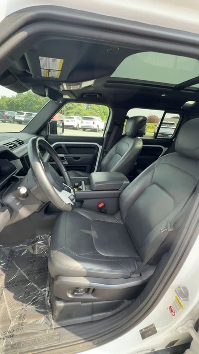 2024 Land Rover Defender L663 - Image 7 of 14