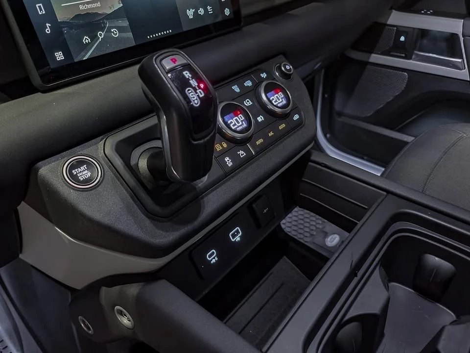 2024 Land Rover Defender L663 - Image 13 of 19