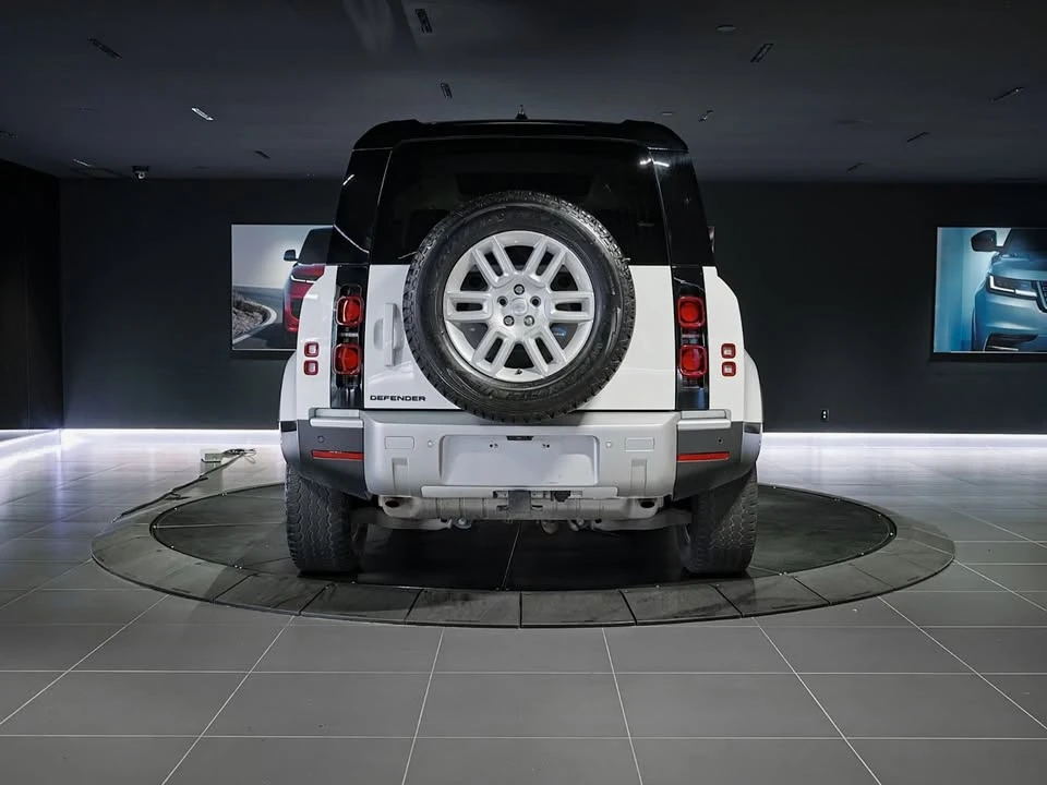 2024 Land Rover Defender L663 - Image 5 of 19