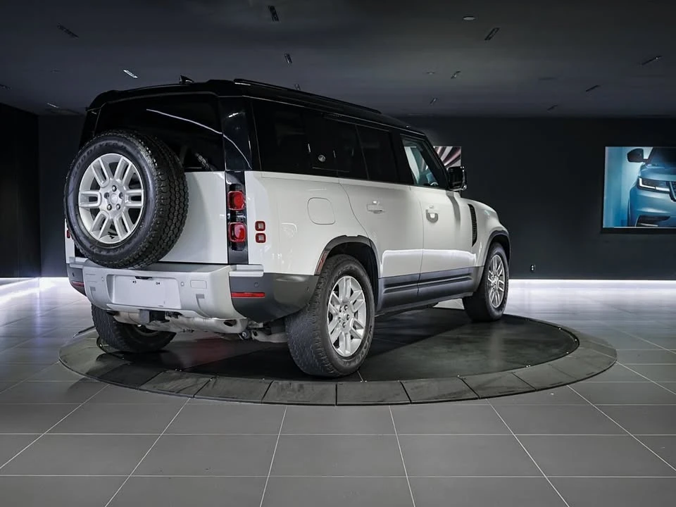 2024 Land Rover Defender L663 - Image 4 of 19