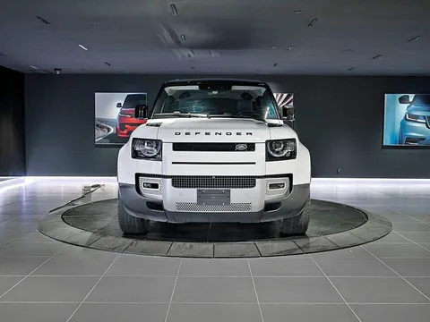 2024 Land Rover Defender S