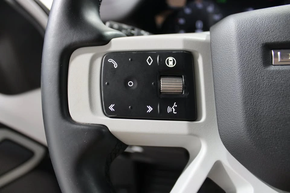 2024 Land Rover Defender L663 - Image 9 of 20