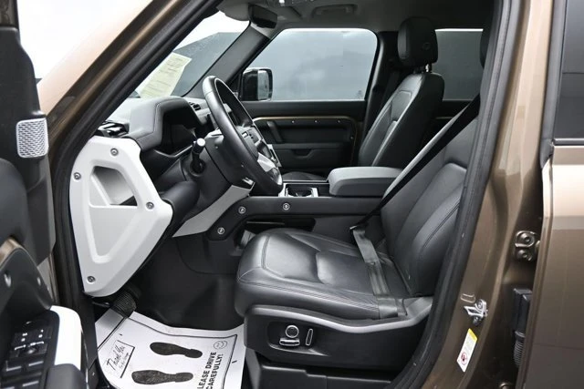 2024 Land Rover Defender L663 - Image 8 of 20