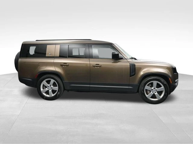 2024 Land Rover Defender L663 - Image 5 of 20