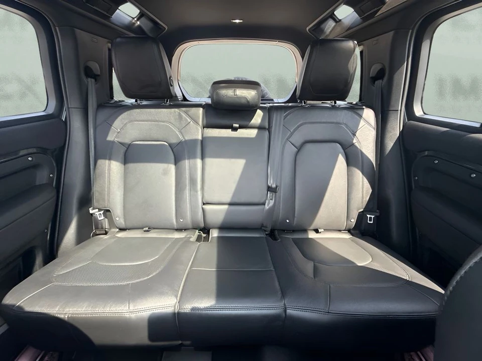 2024 Land Rover Defender L663 - Image 7 of 24