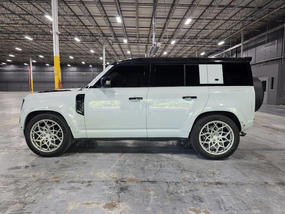 2024 Land Rover Defender L663 - Image 11 of 31