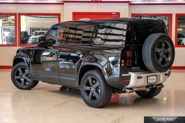 2024 Land Rover Defender L663 - Image 4 of 21