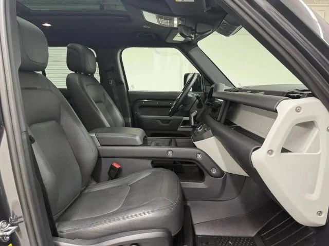 2024 Land Rover Defender L663 - Image 12 of 31