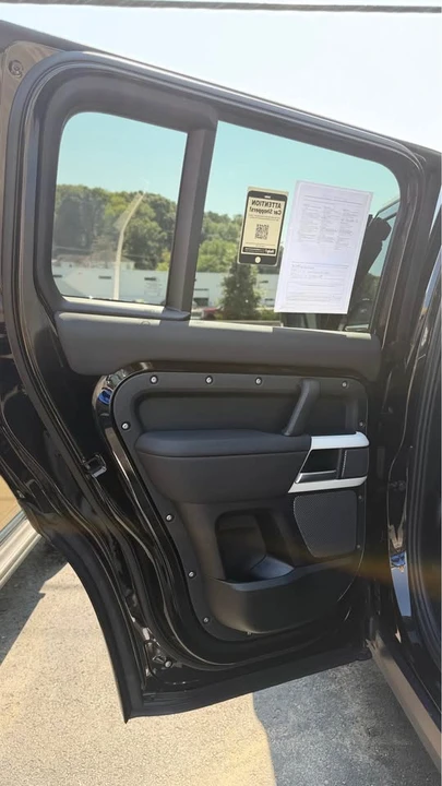 2024 Land Rover Defender L663 - Image 9 of 17