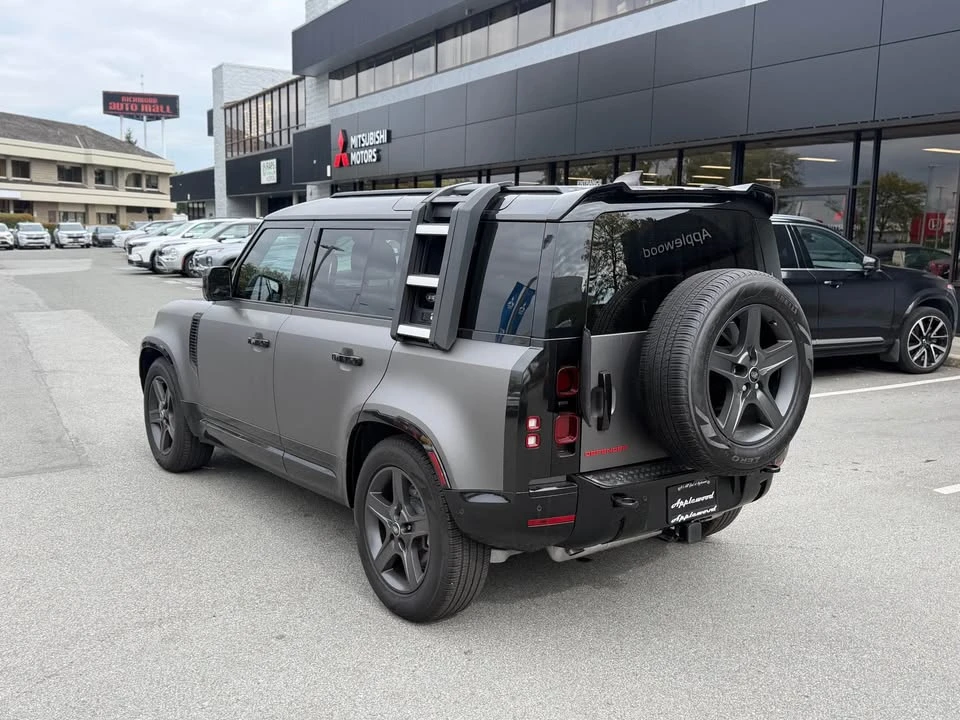 2024 Land Rover Defender L663 - Image 5 of 18
