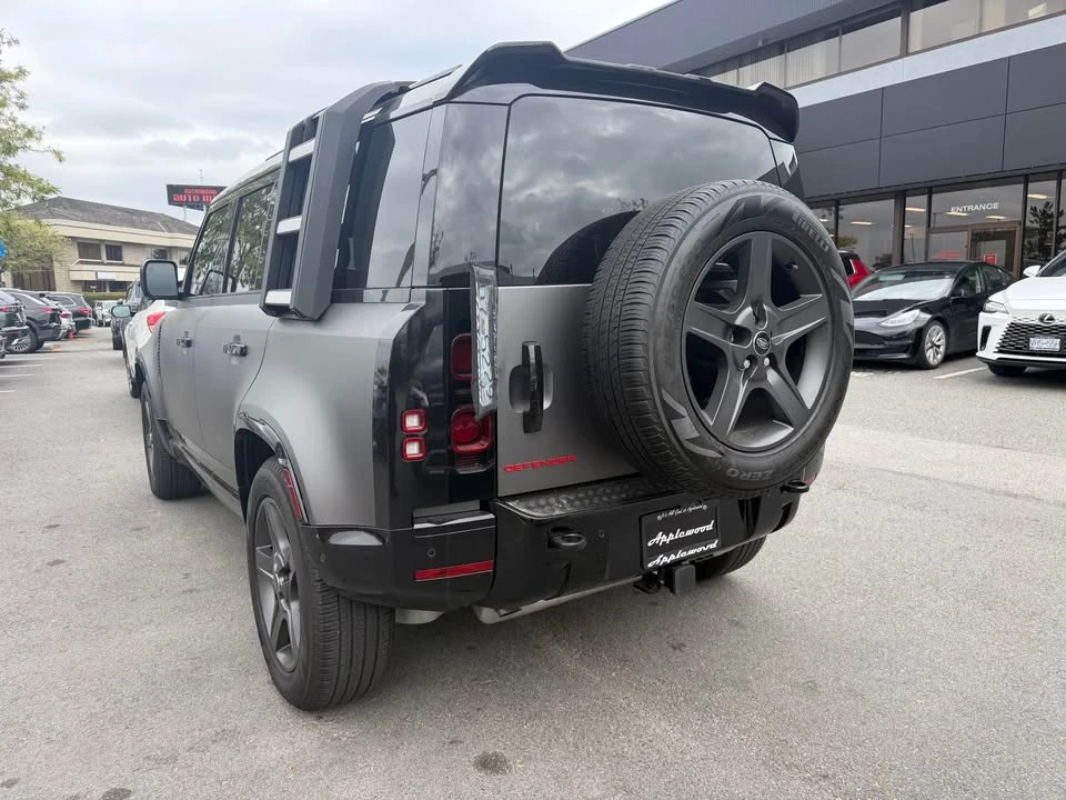 2024 Land Rover Defender L663 - Image 4 of 8